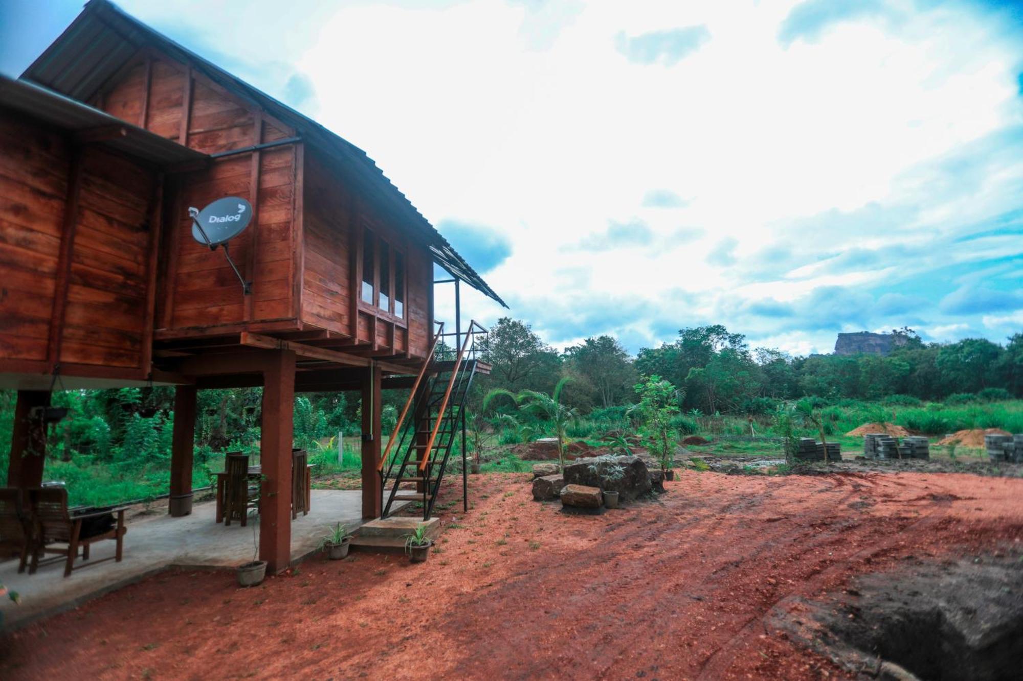 Lion Wood Treehouse Villa Talkote Luaran gambar