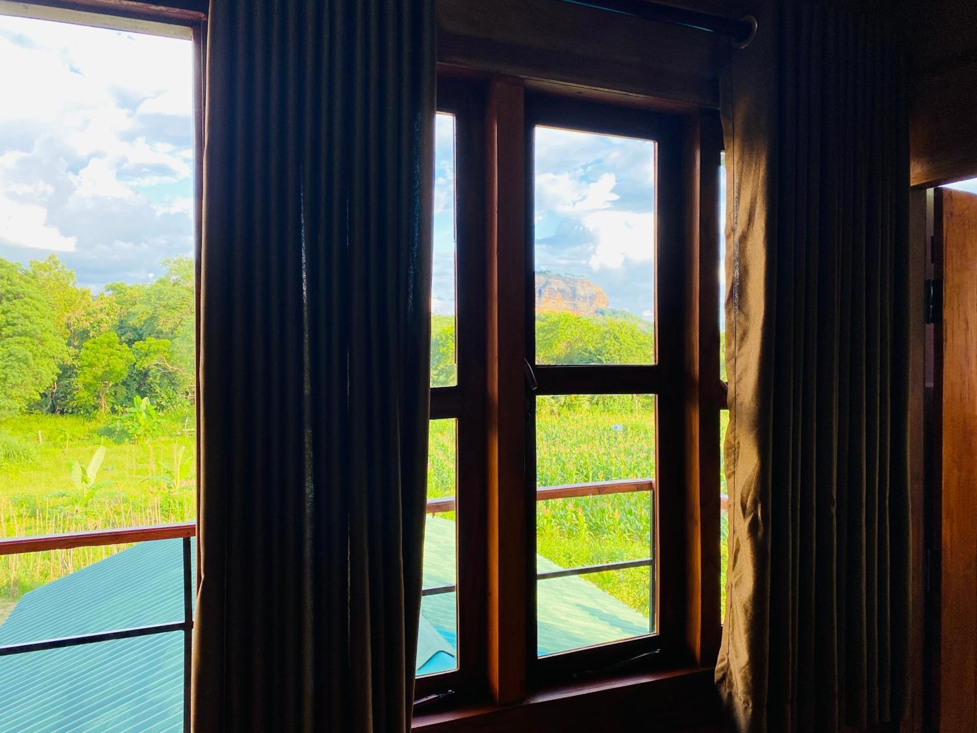Lion Wood Treehouse Villa Talkote Luaran gambar