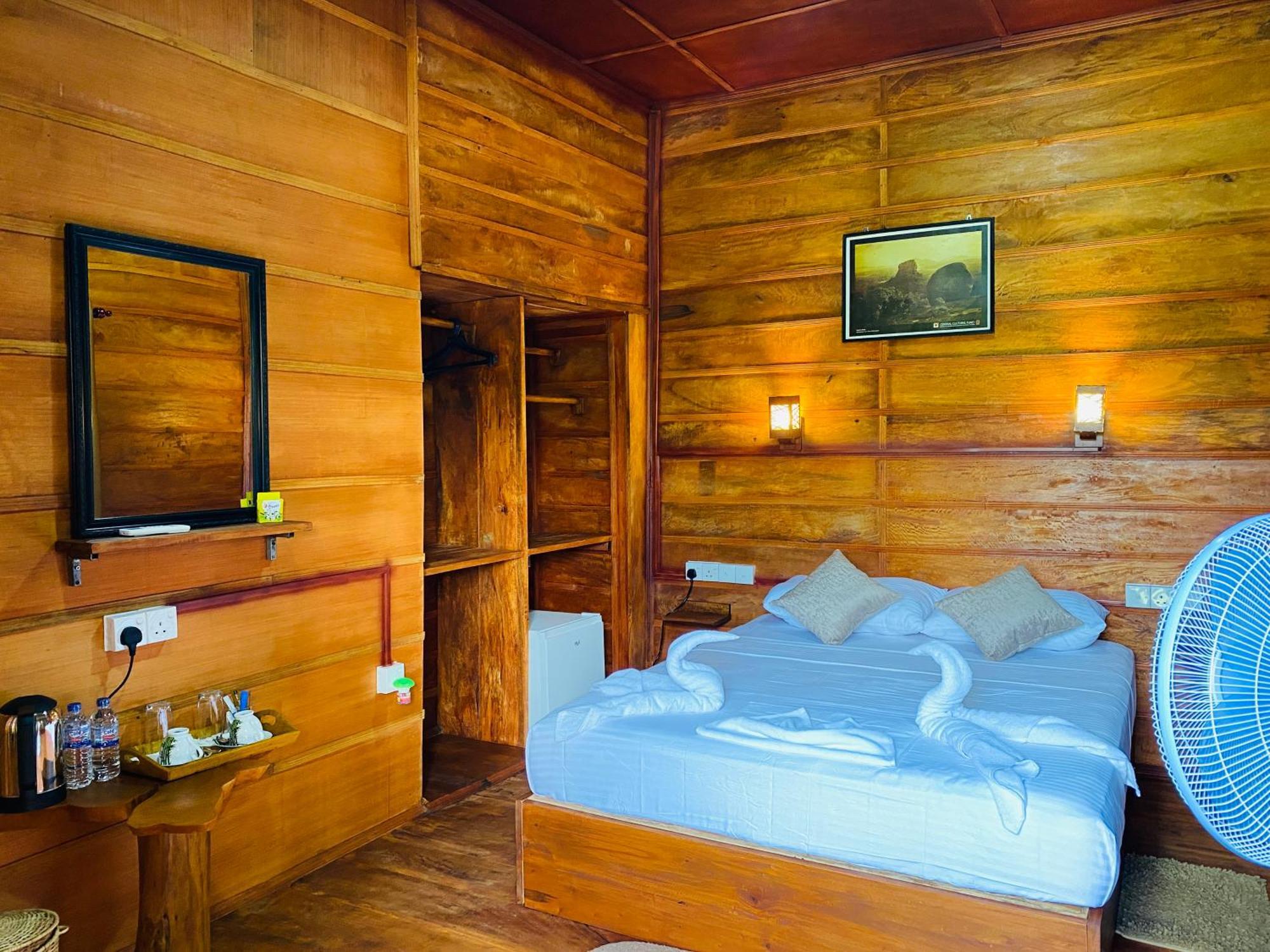 Lion Wood Treehouse Villa Talkote Luaran gambar