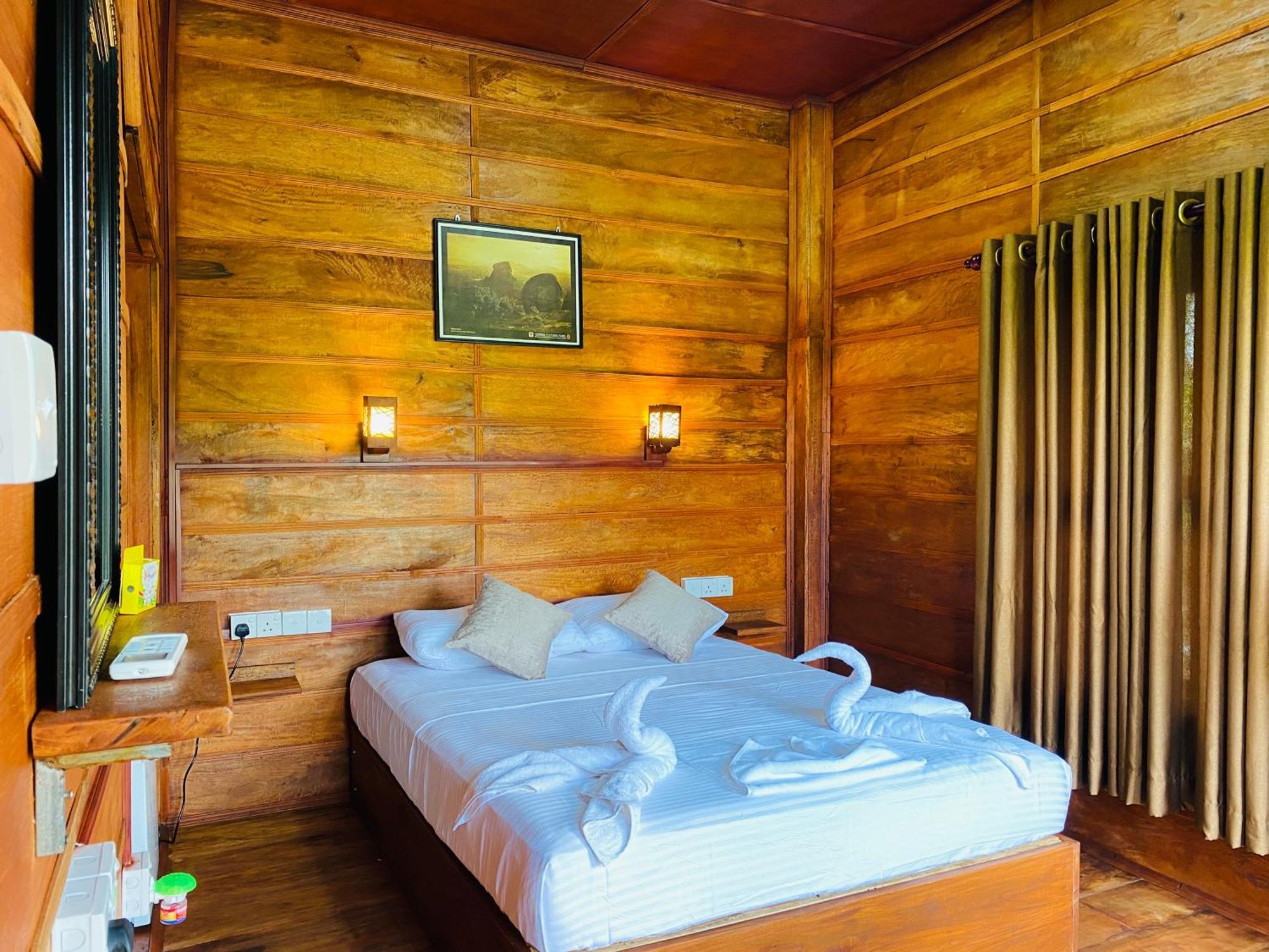 Lion Wood Treehouse Villa Talkote Luaran gambar