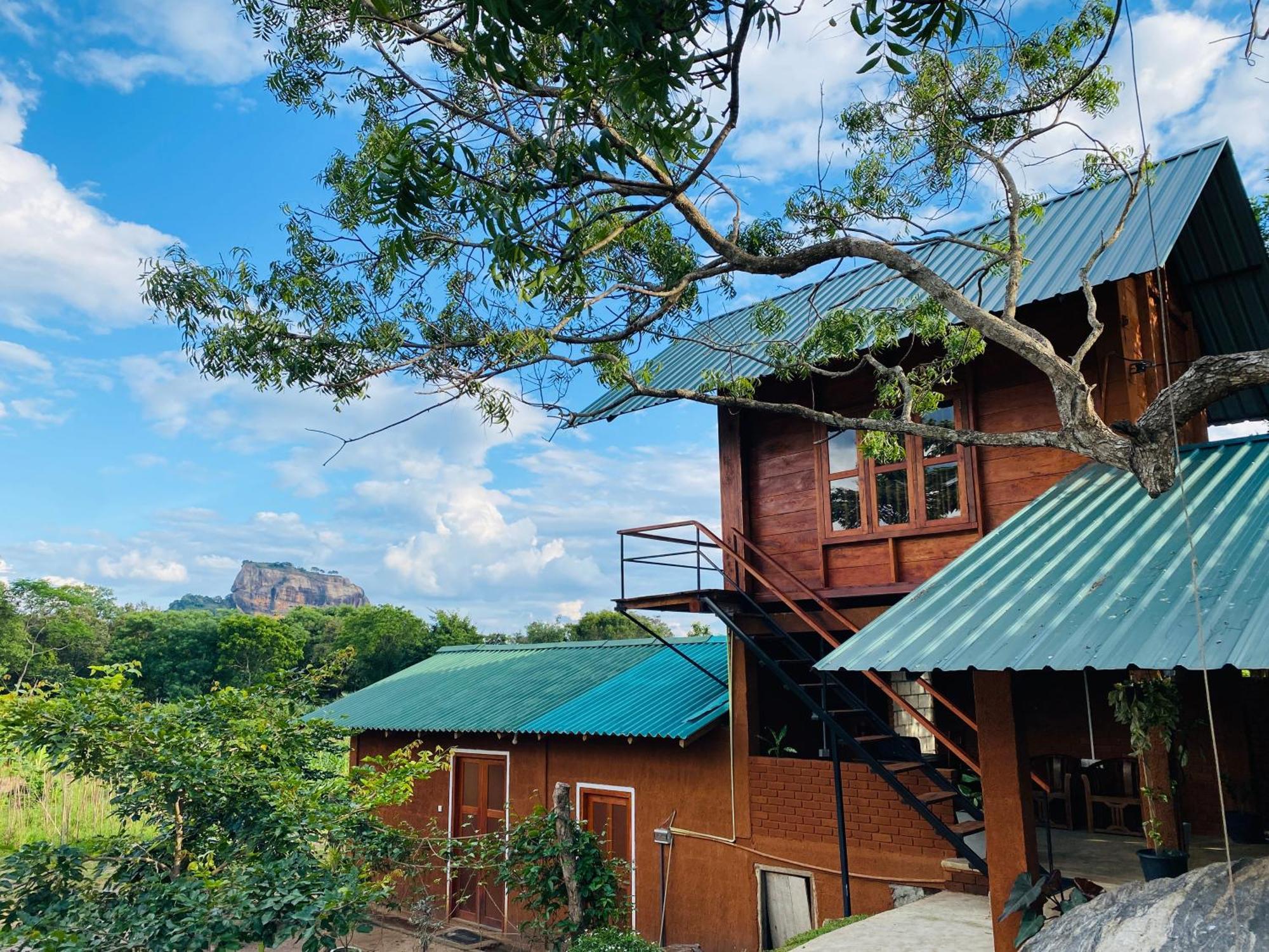 Lion Wood Treehouse Villa Talkote Luaran gambar